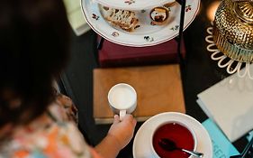 Halcyon - A Hotel In Cherry Creek